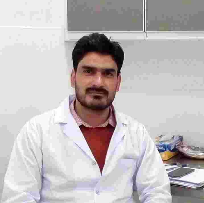 Dr Faizi 